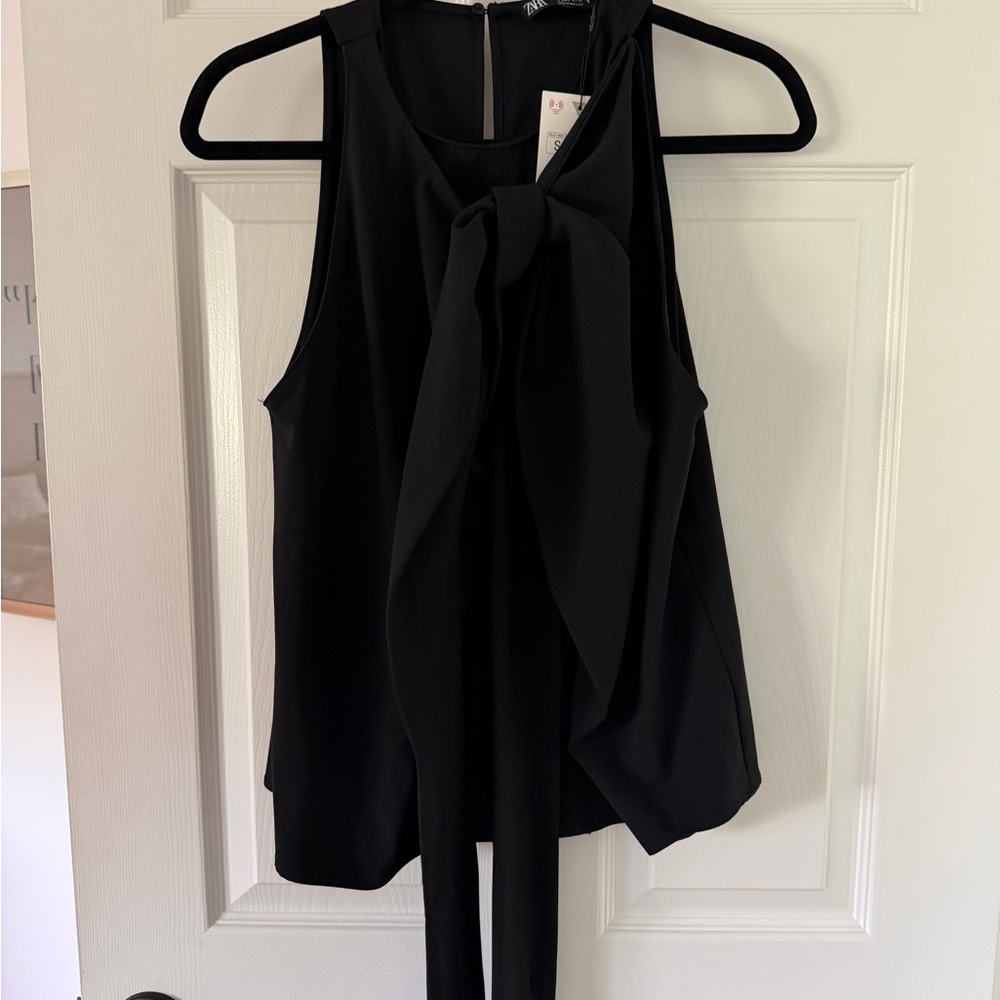 Zara - Black Blouse